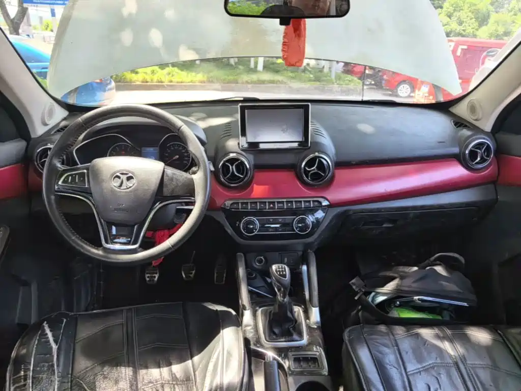 BAIC Senova X35 — миниатюра 10