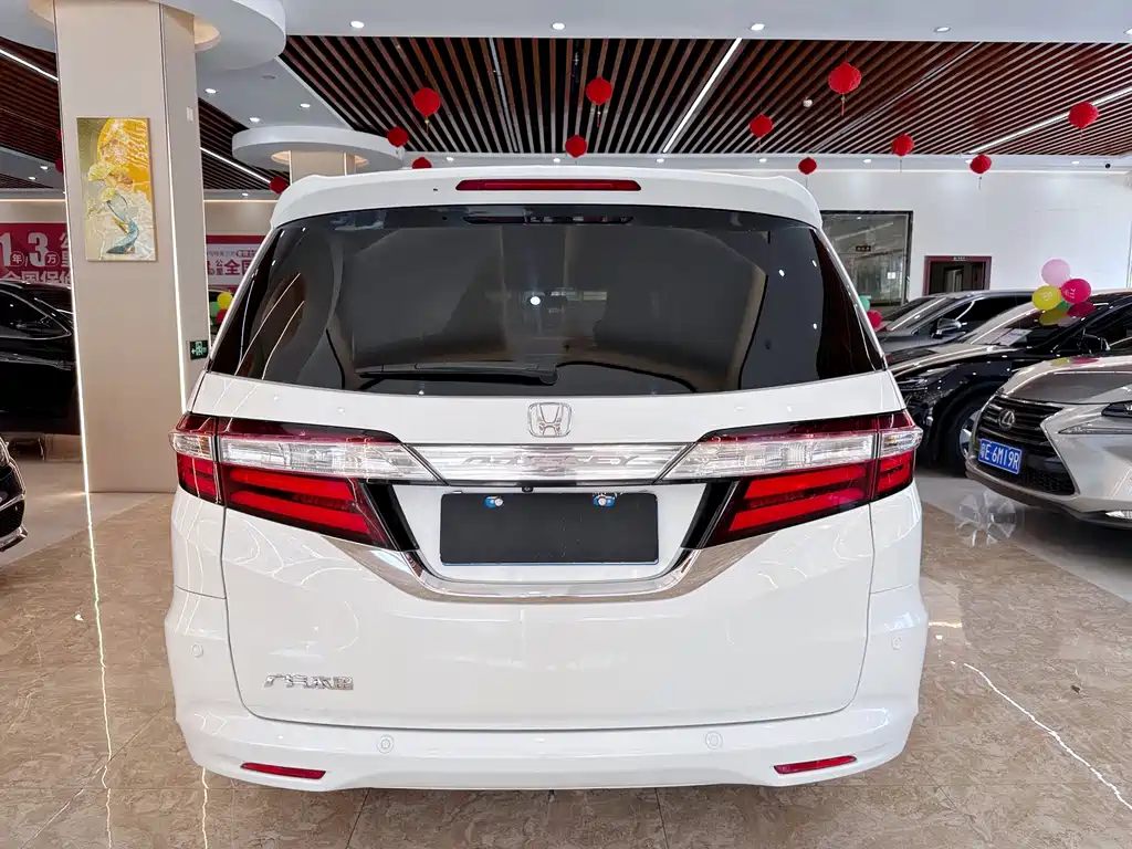 Honda Odyssey — миниатюра 5