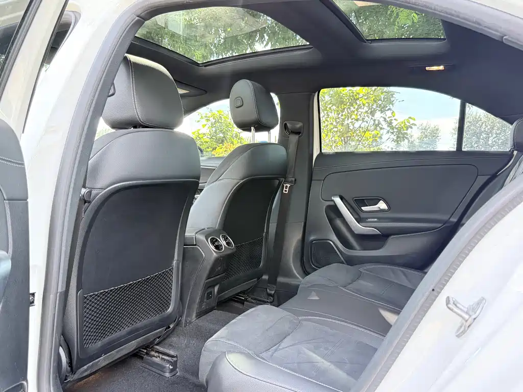 Mercedes-Benz A-Class — миниатюра 5