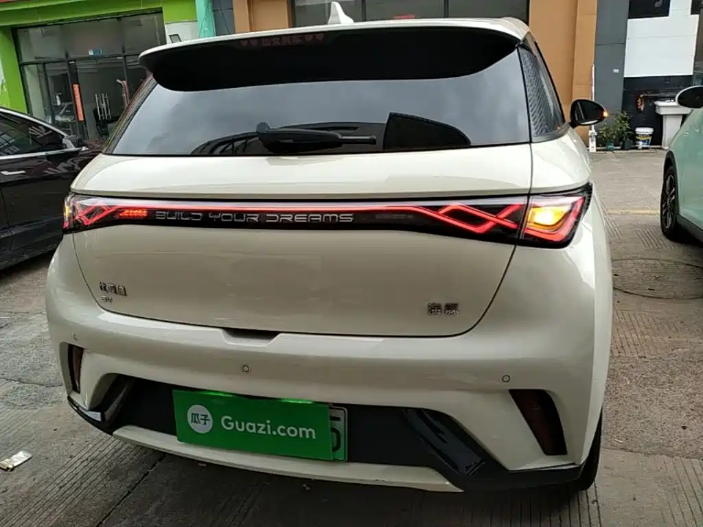 BYD Dolphin — миниатюра 6