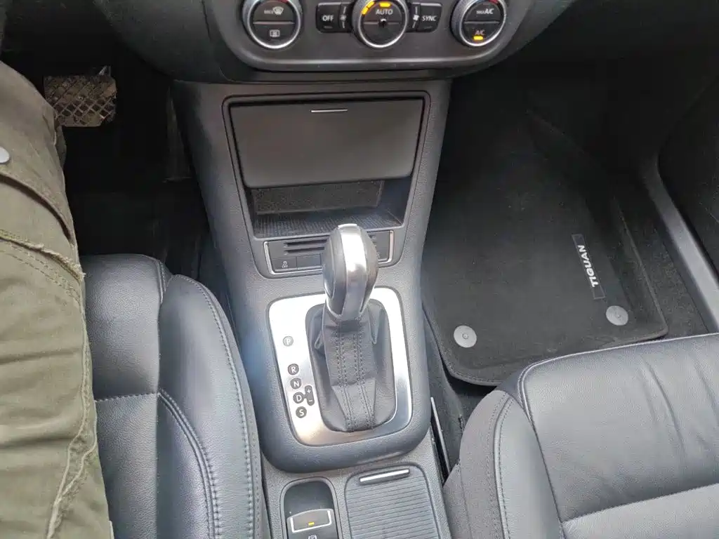 Volkswagen Tiguan — миниатюра 11