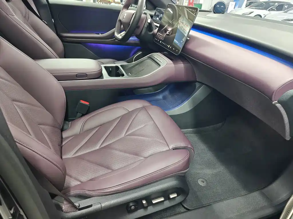 NIO ET5T — миниатюра 14