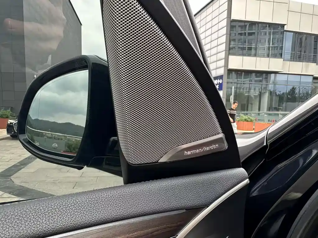 BMW X3 — миниатюра 20