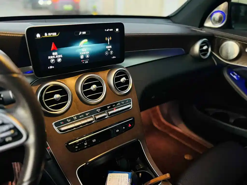 Mercedes-Benz GLC — миниатюра 6