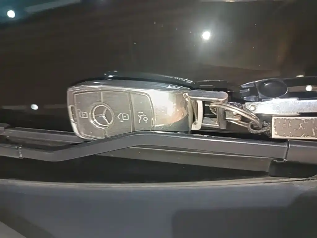 Mercedes-Benz GLC — миниатюра 9