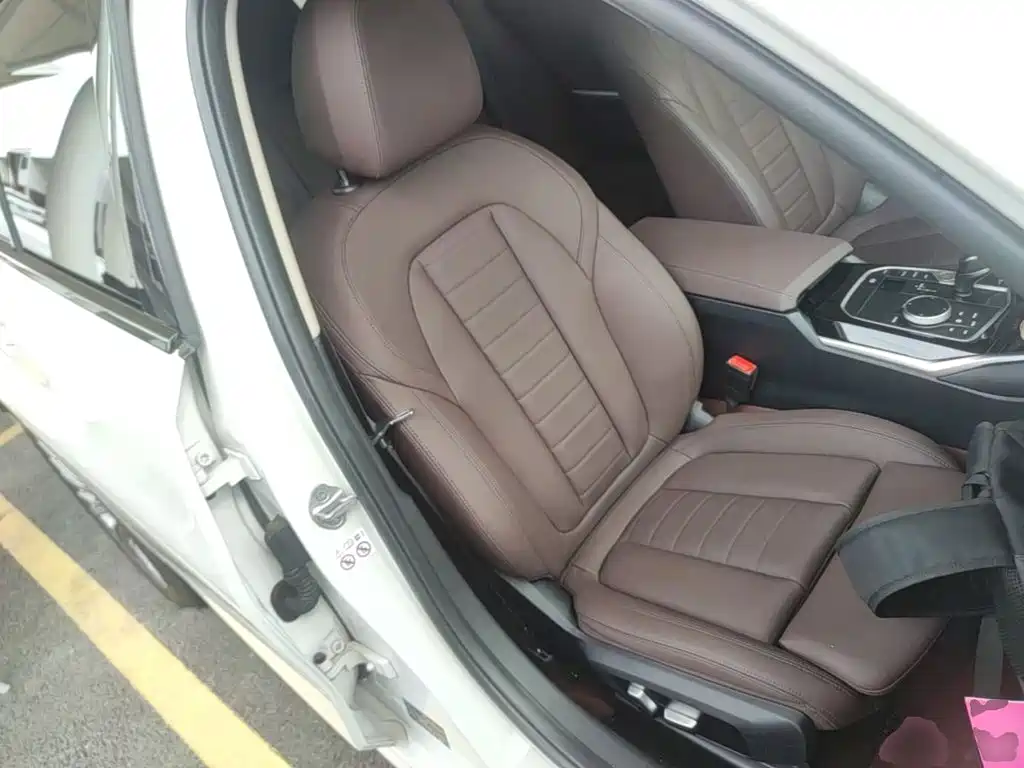 BMW 3 Series — миниатюра 25