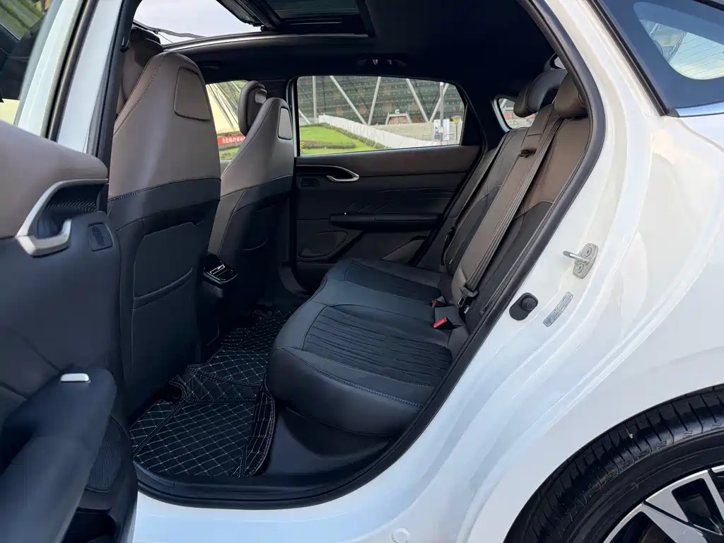 Changan Eado — миниатюра 14