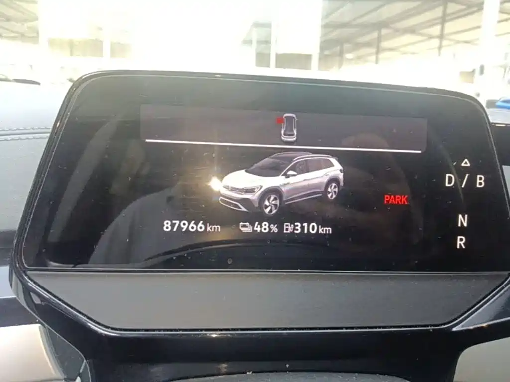 Volkswagen ID.6 Crozz — миниатюра 12