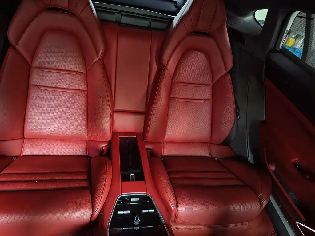 Porsche Panamera — миниатюра 8