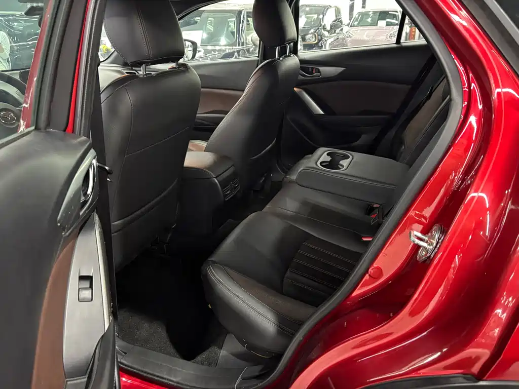 Mazda CX-4 — миниатюра 5