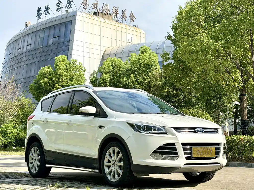 Ford Kuga — миниатюра 3