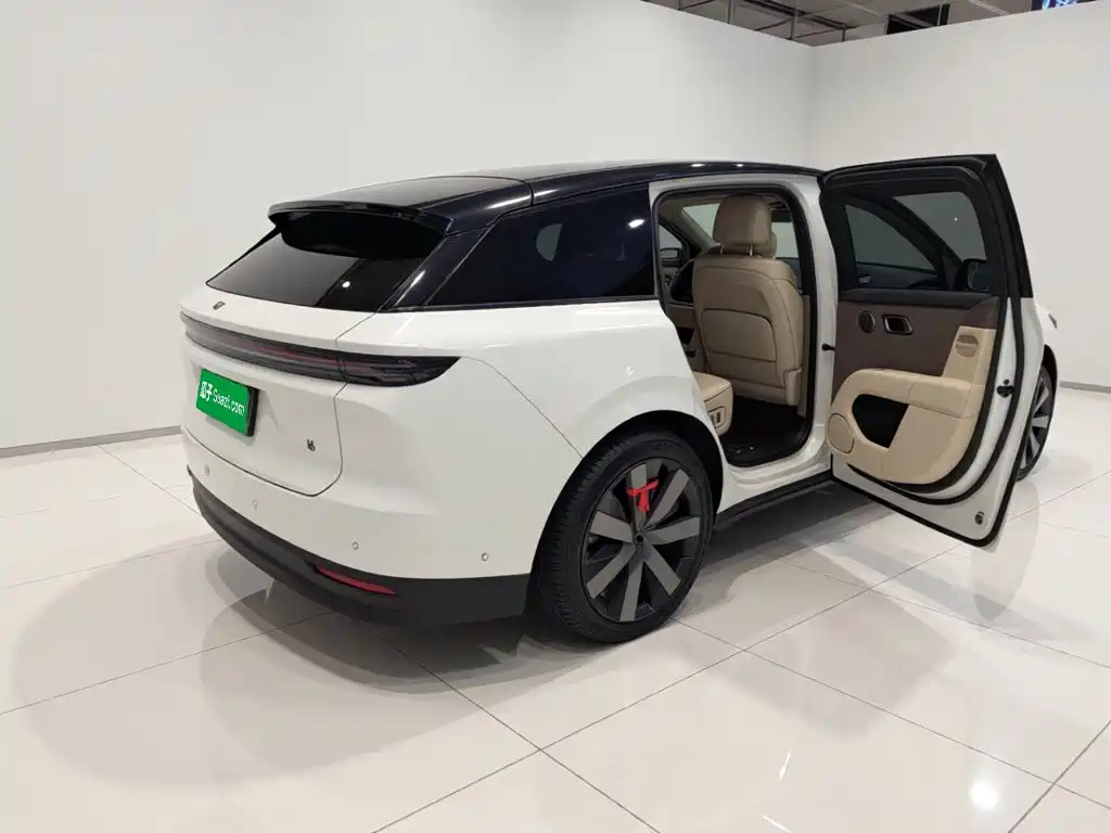 Li Auto Идеальный i6 — миниатюра 4