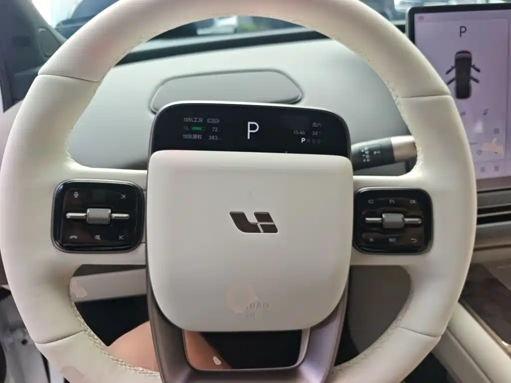 Li Auto Идеальный i6 — миниатюра 6