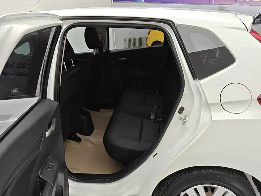 Honda Fit — миниатюра 11