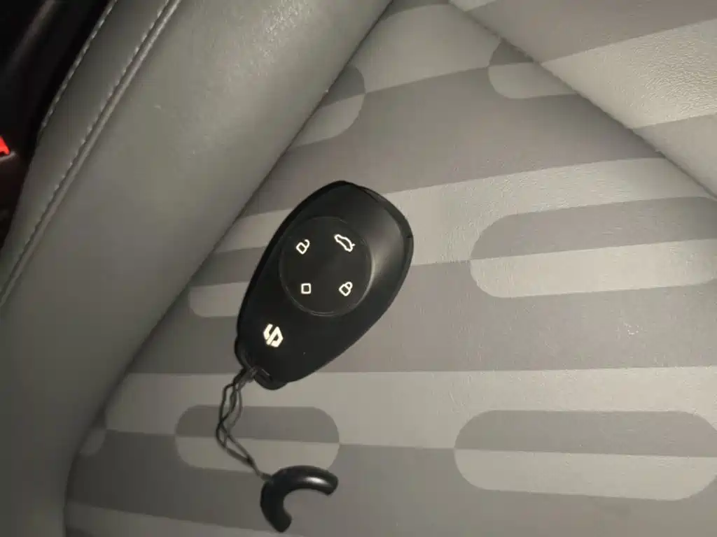 Leapmotor Leapmotor T03 — миниатюра 9