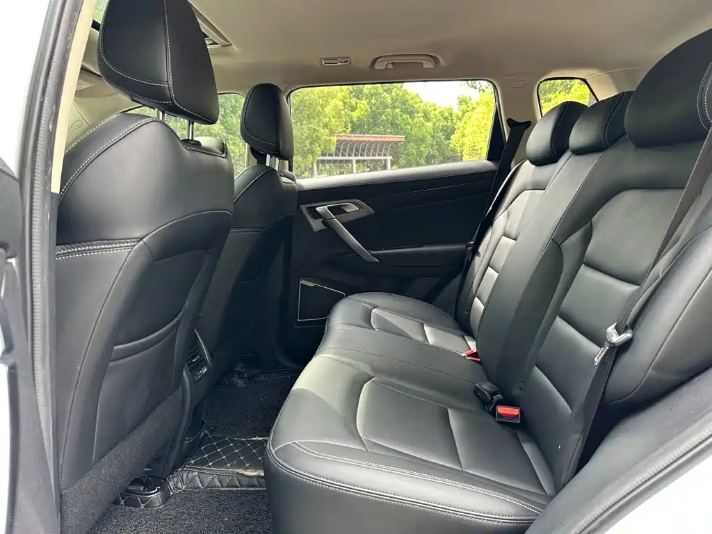 Geely Boyue — миниатюра 6