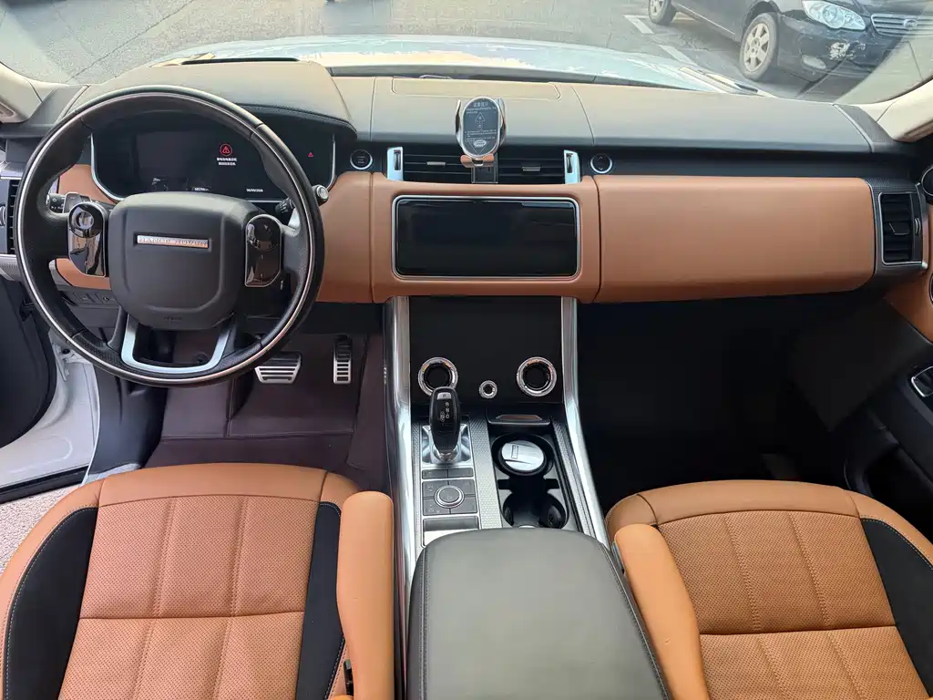 Land Rover Sport — миниатюра 9