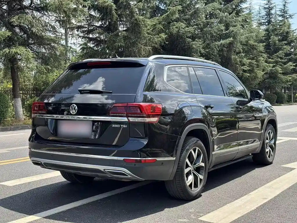 Volkswagen Teramont — миниатюра 8