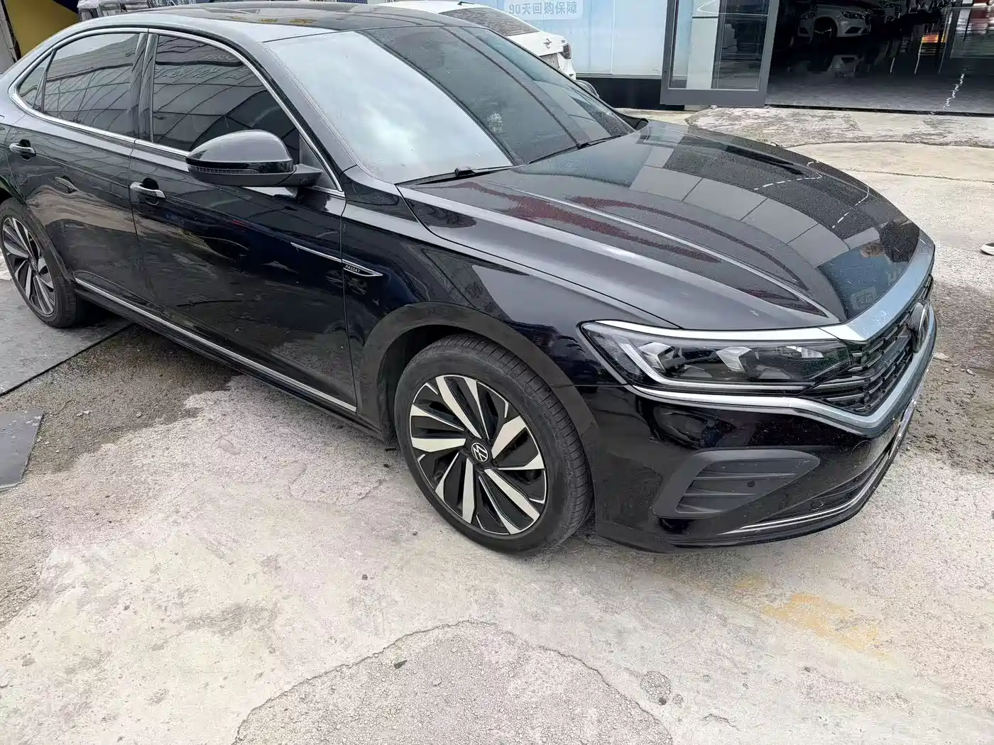 帕萨特 2024款 330TSI 精英版 2024