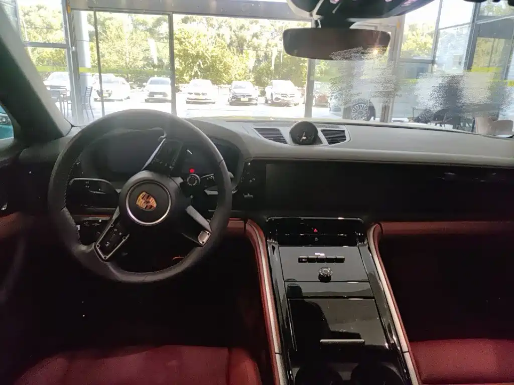 Porsche Panamera — миниатюра 12