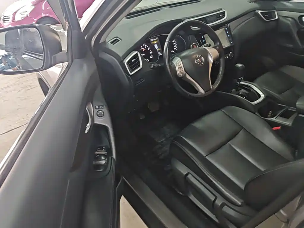 Nissan X-Trail — миниатюра 16