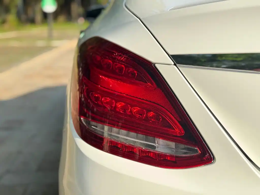 Mercedes-Benz C-Class — миниатюра 22
