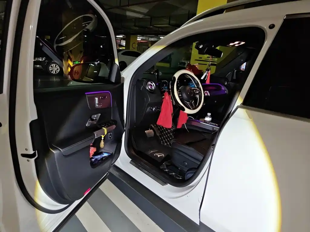 Mercedes-Benz EQB — миниатюра 17