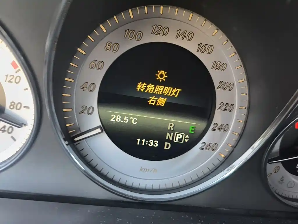 Mercedes-Benz GLK-Class — миниатюра 5