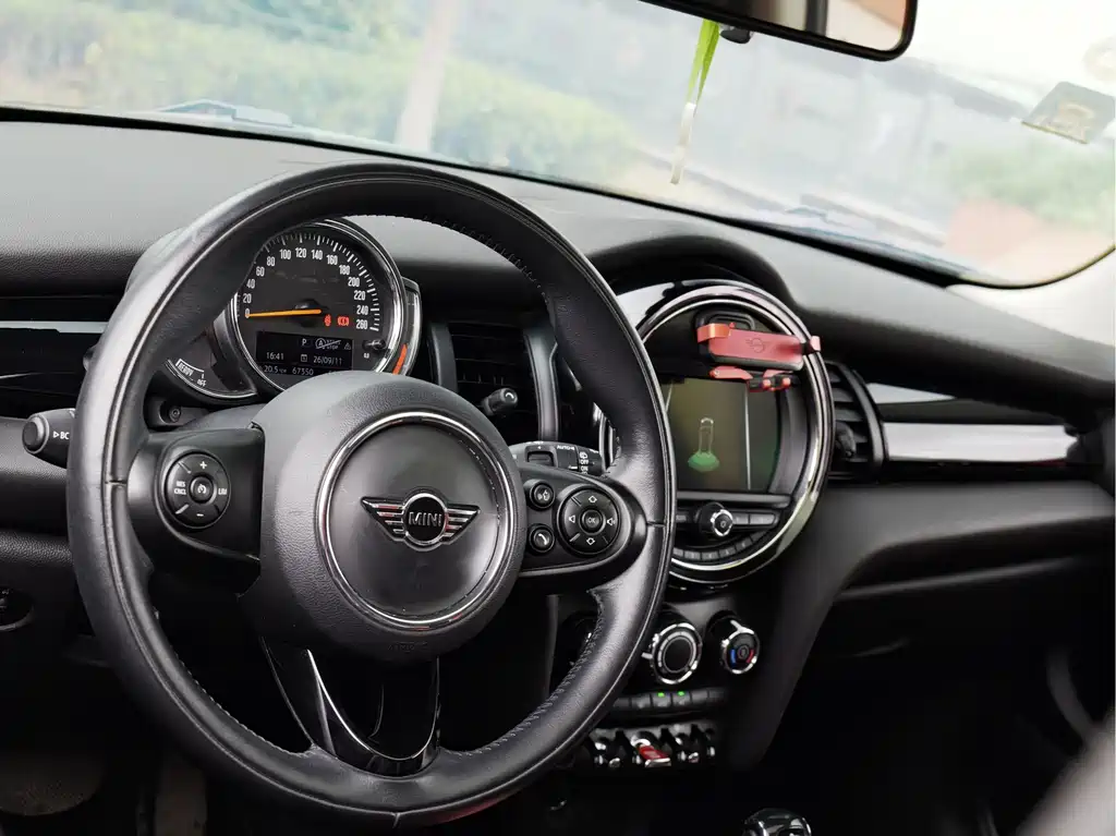 MINI Mini — миниатюра 10