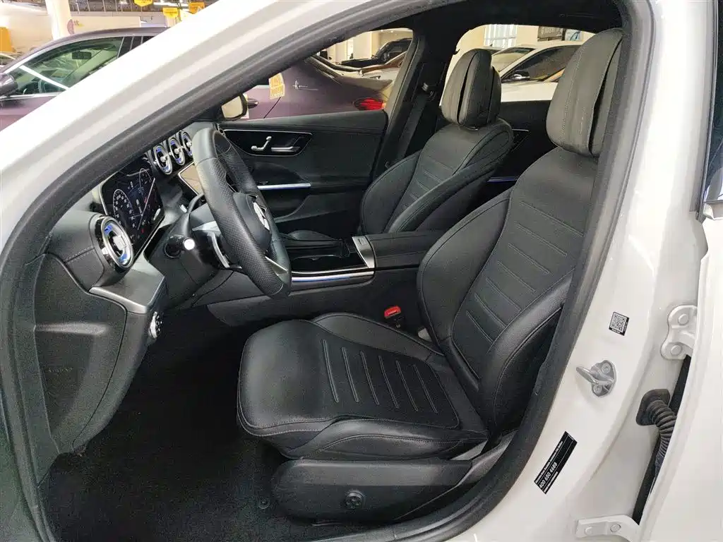 Mercedes-Benz C-Class - фото 15