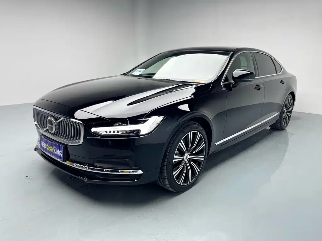 Volvo S90 2025