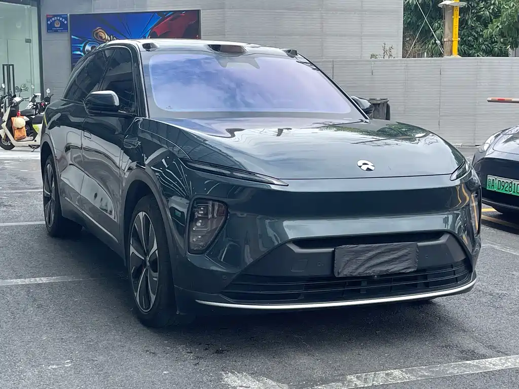 NIO ES8 2023 75kWh Executive