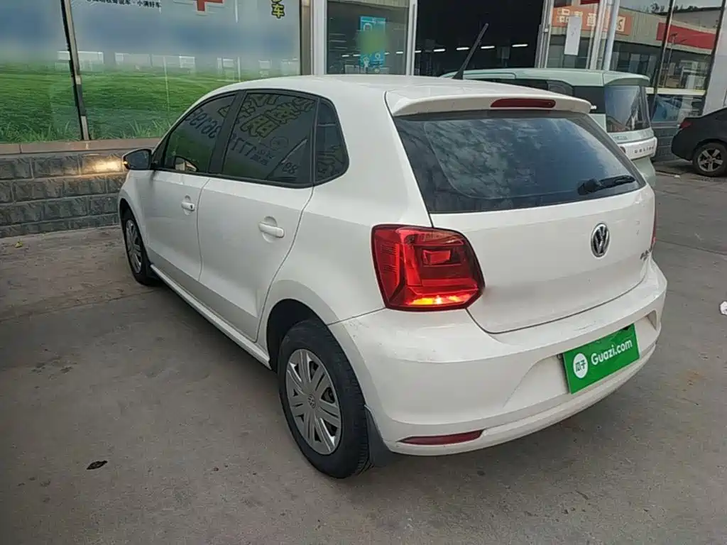Volkswagen Polo — миниатюра 5
