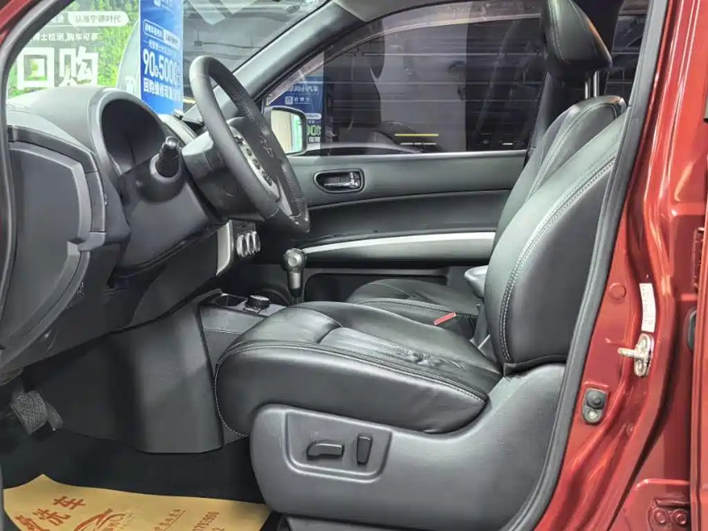 Nissan X-Trail — миниатюра 4