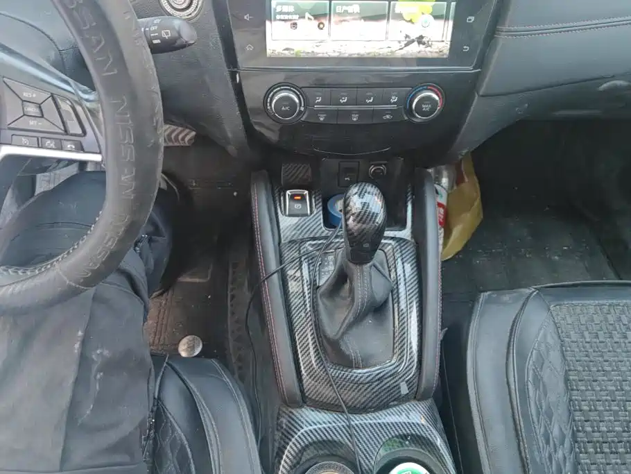 Nissan Qashqai — миниатюра 16