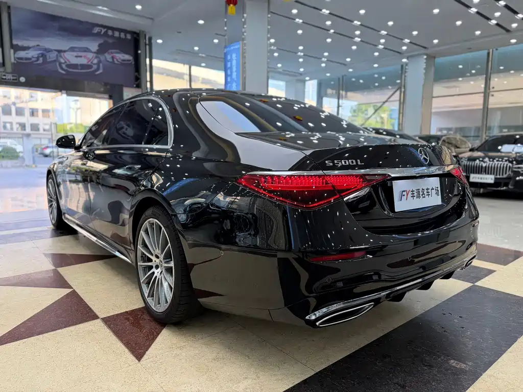 Mercedes-Benz S-Class — миниатюра 30