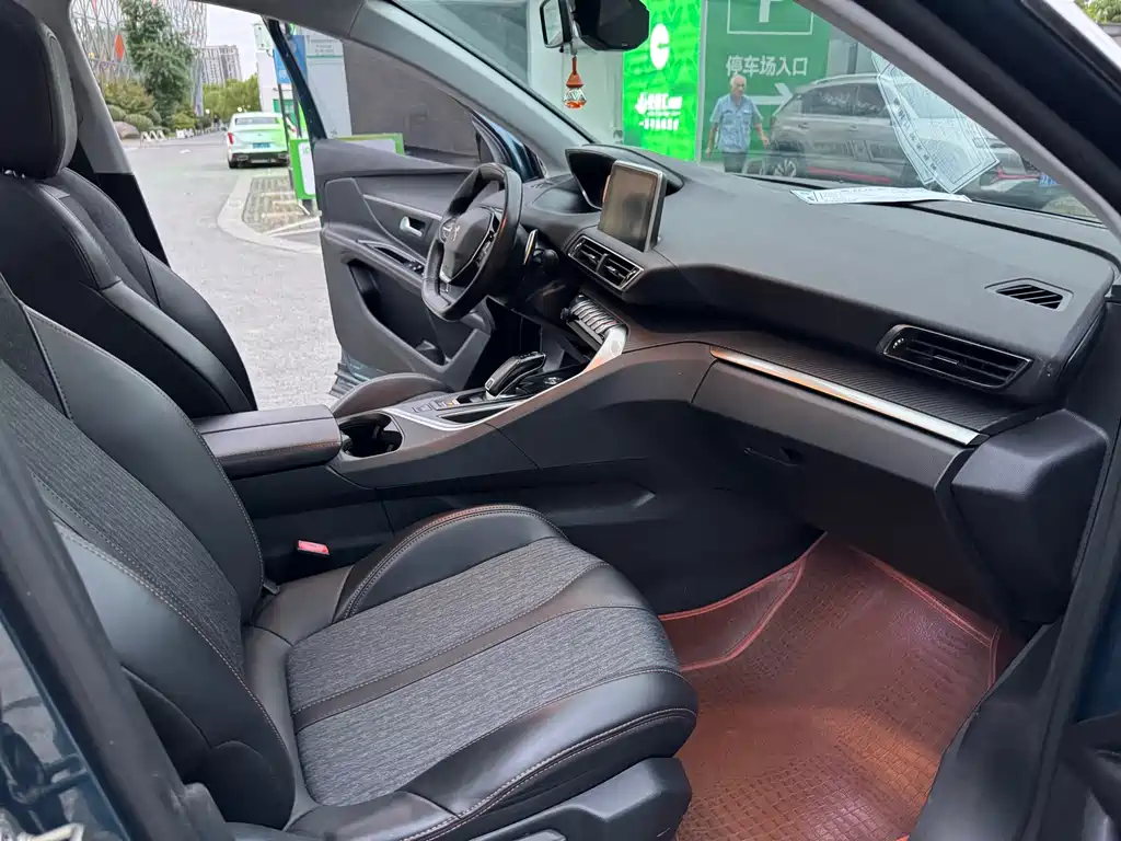 Peugeot 5008 — миниатюра 7