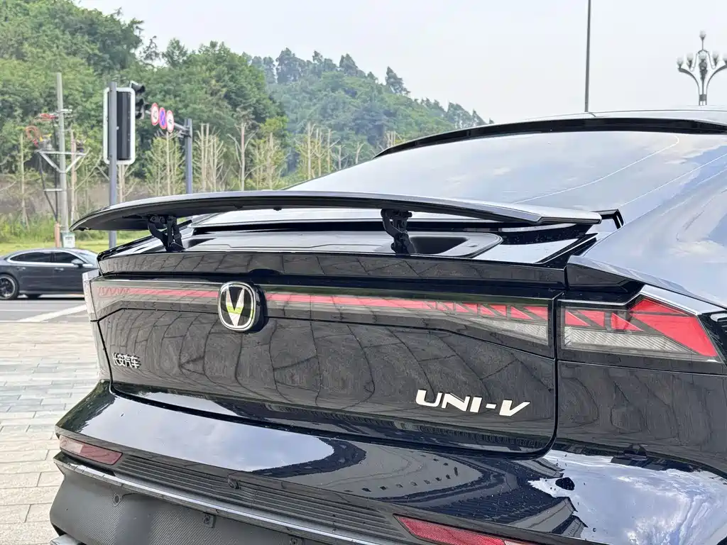 Changan UNI-V — миниатюра 21