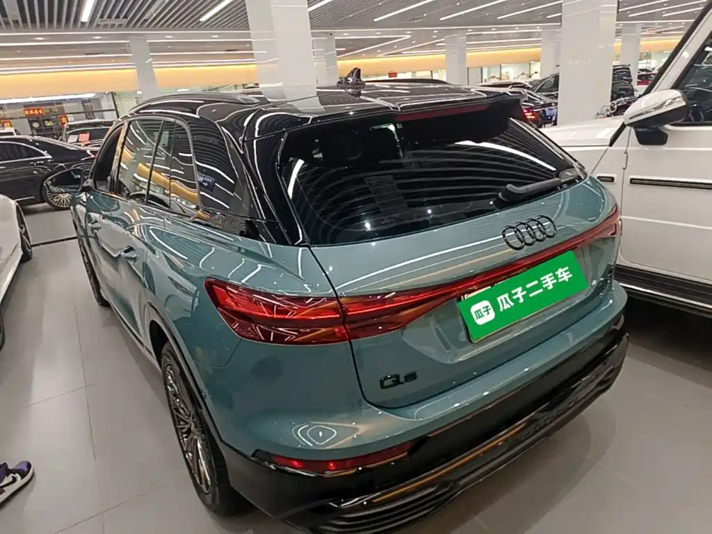 Audi Q5 e-tron — миниатюра 5