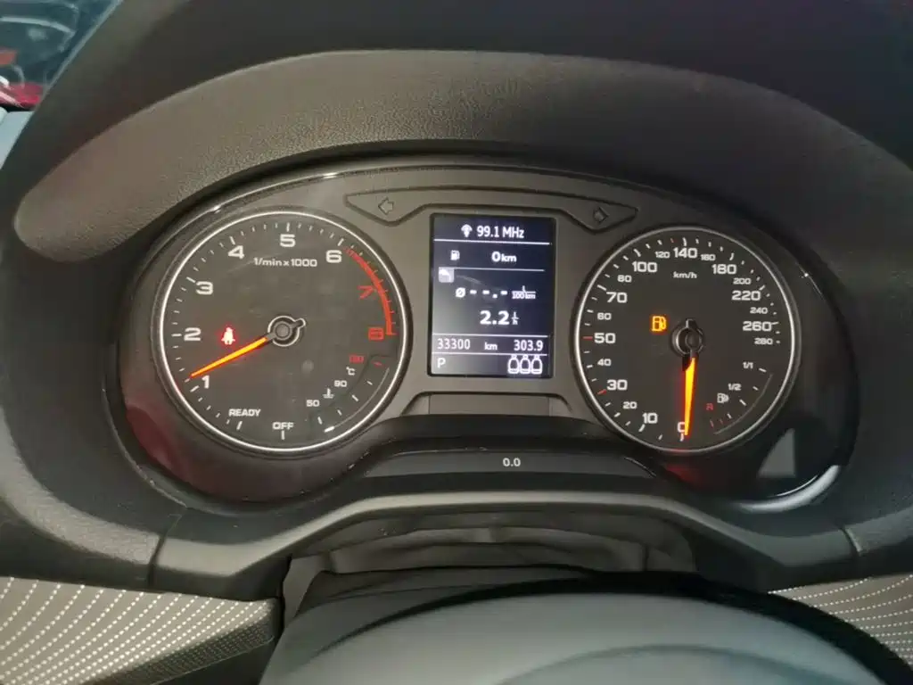 Audi Q2L — миниатюра 12