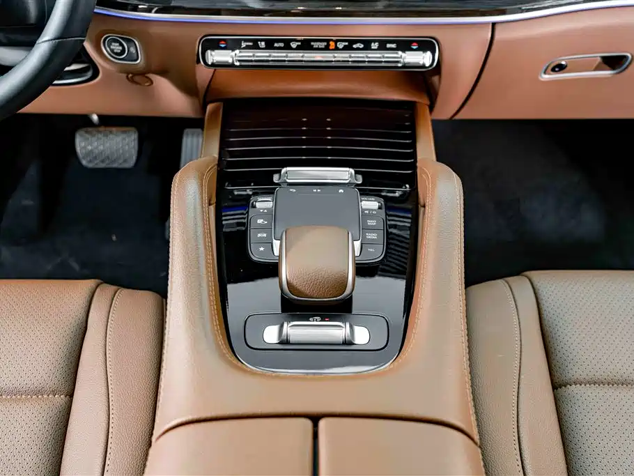 Mercedes-Benz GLE (Import) — миниатюра 14