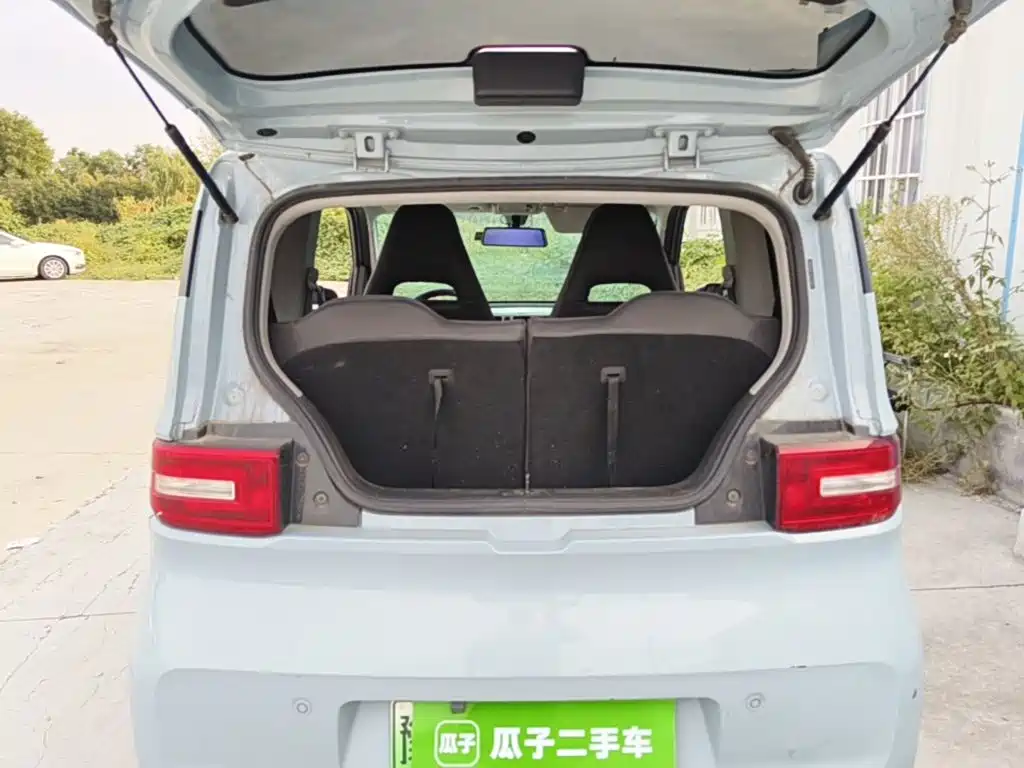 Wuling MINIEV — миниатюра 19