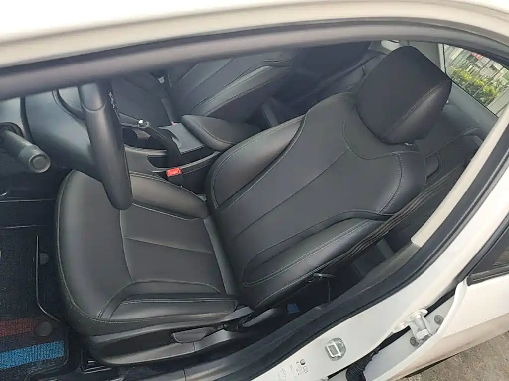 Buick Excelle — миниатюра 15