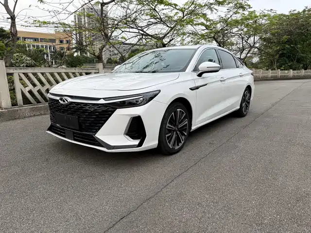2023 Chery Arrizo 8