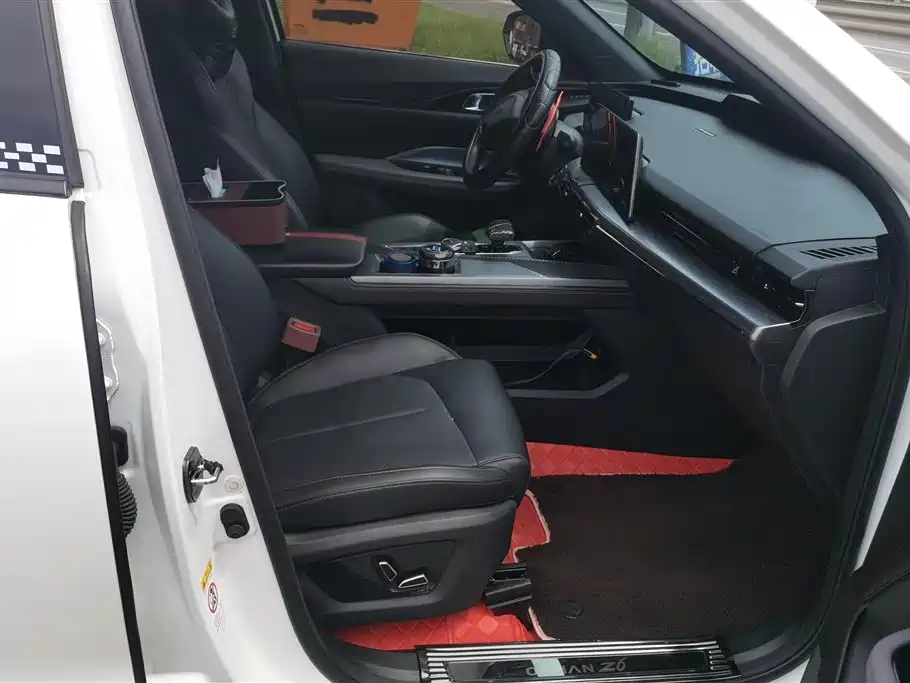 Changan Z6 2022 1.5T DCT