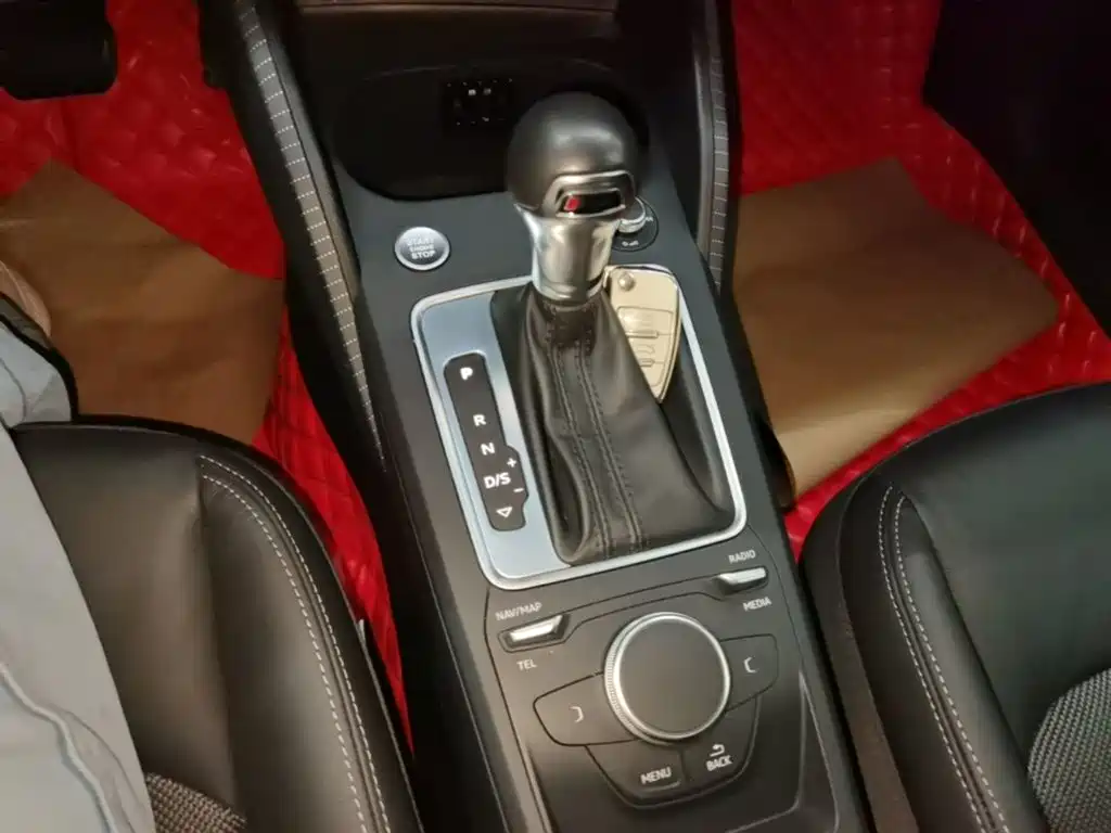 Audi Q2L — миниатюра 14