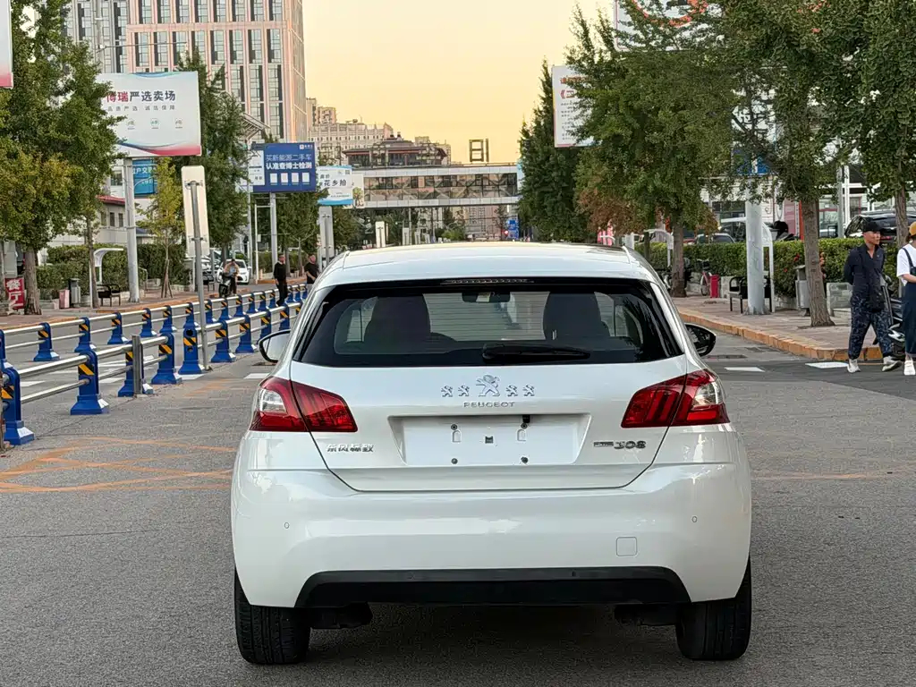 Peugeot 308S — миниатюра 5