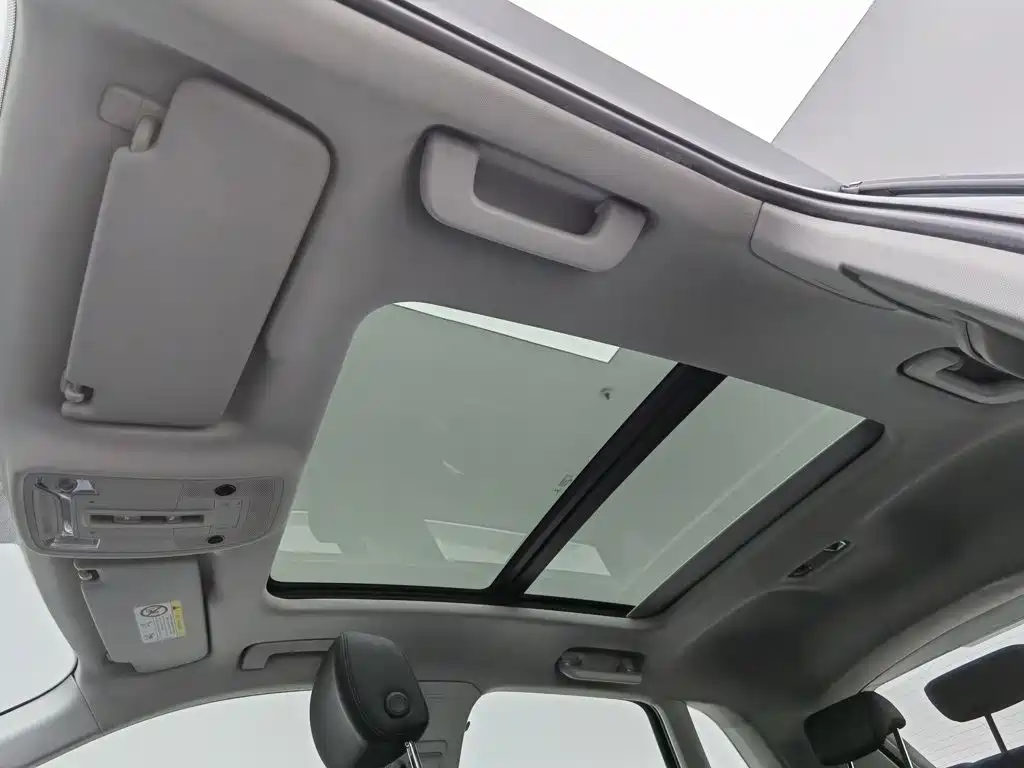 Audi Q3 — миниатюра 14