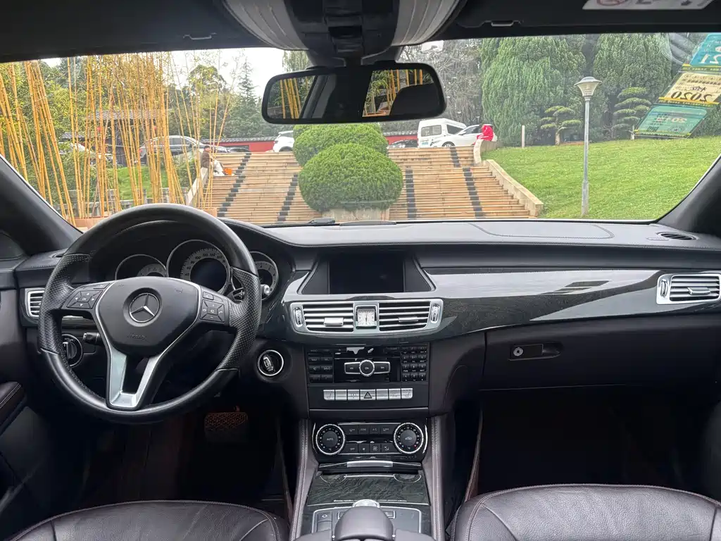 Mercedes-Benz CLS — миниатюра 8