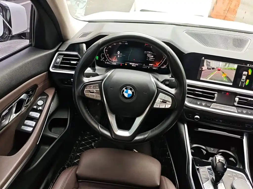 BMW 3 Series — миниатюра 11
